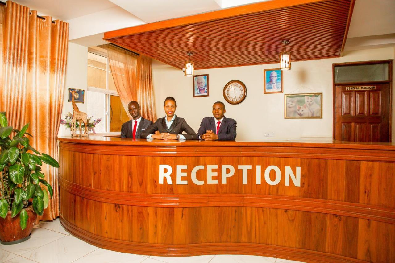 A1 Hotel And Resort Аруша Екстериор снимка