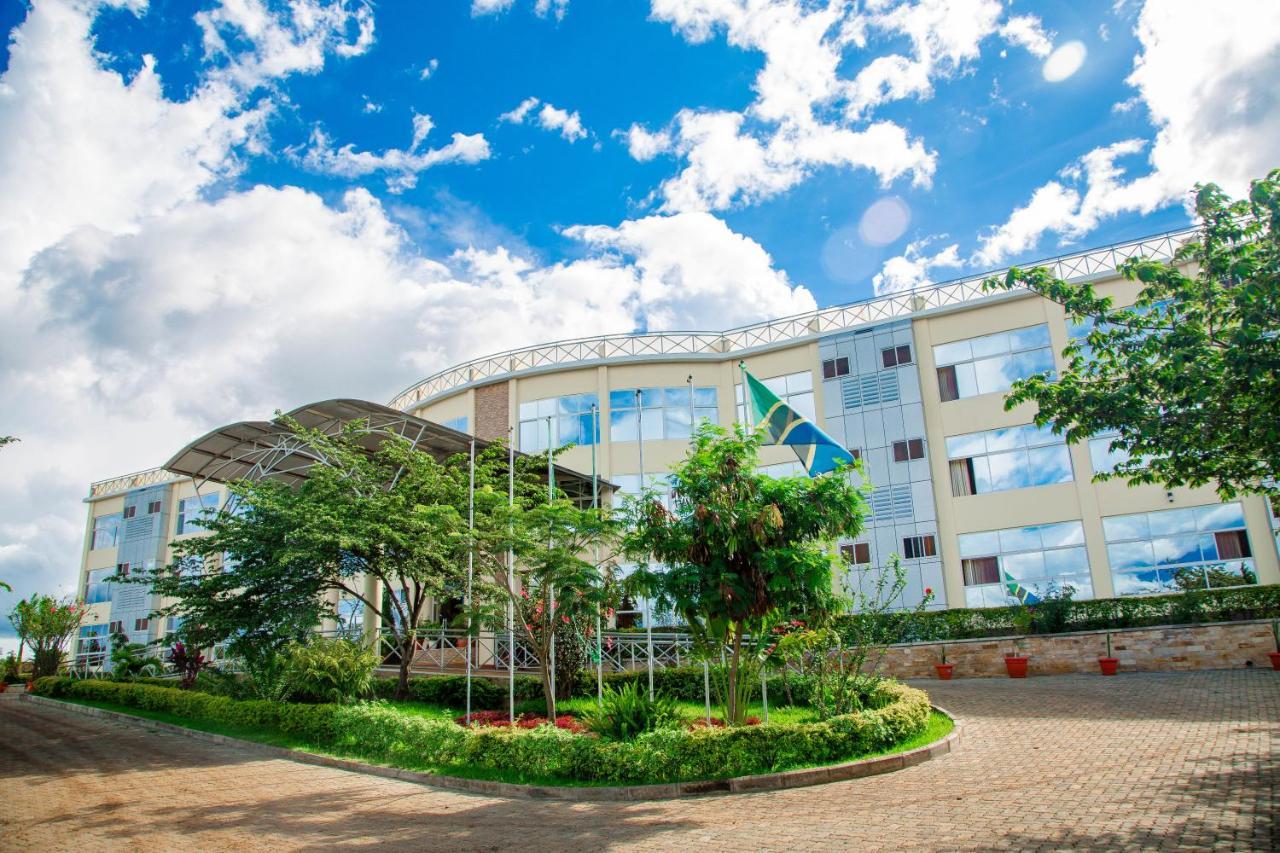 A1 Hotel And Resort Аруша Екстериор снимка