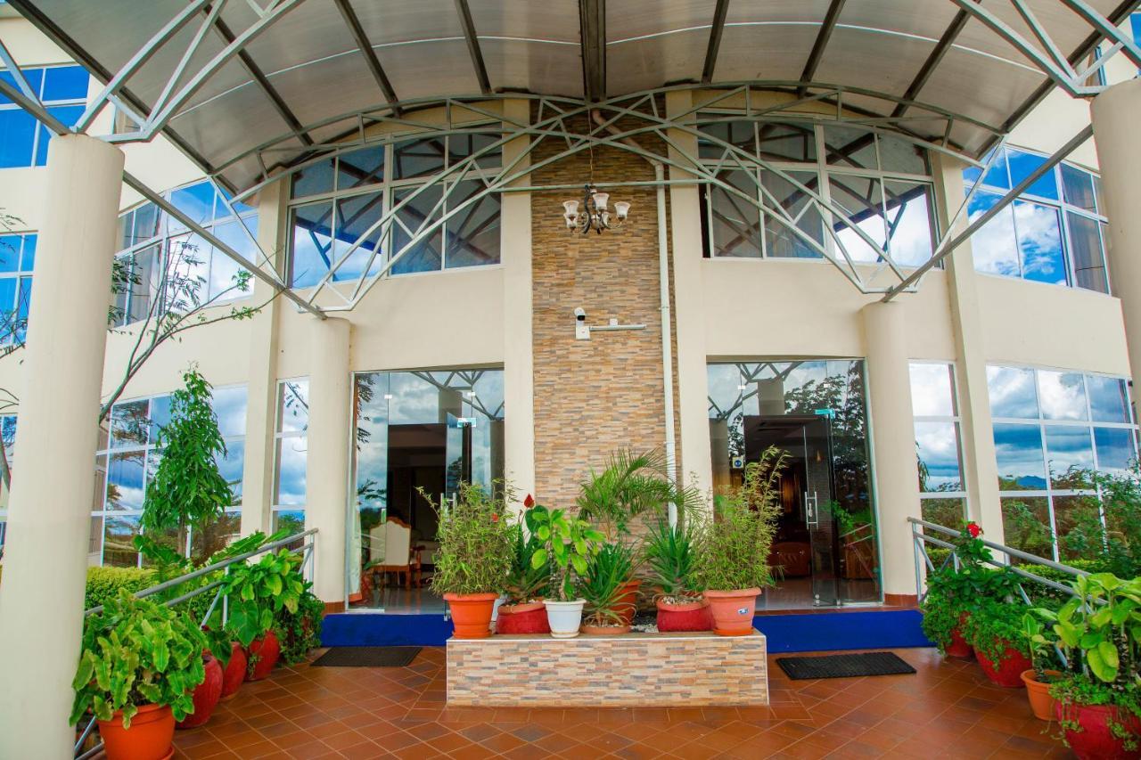 A1 Hotel And Resort Аруша Екстериор снимка