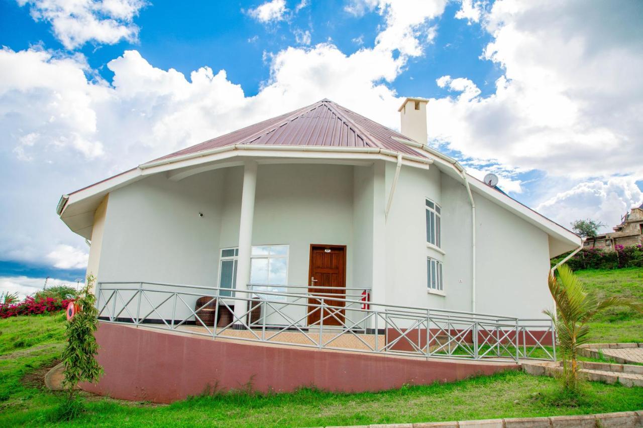 A1 Hotel And Resort Аруша Екстериор снимка