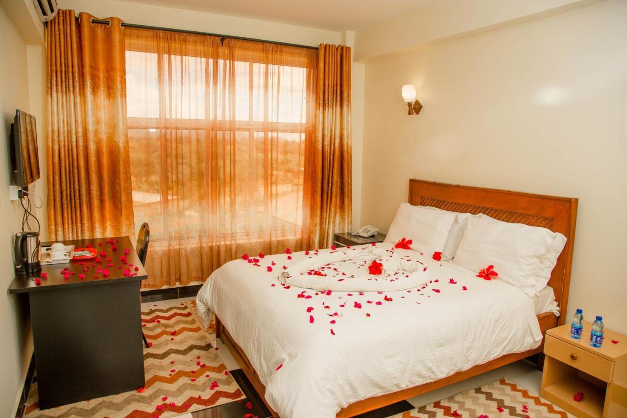 A1 Hotel And Resort Аруша Екстериор снимка