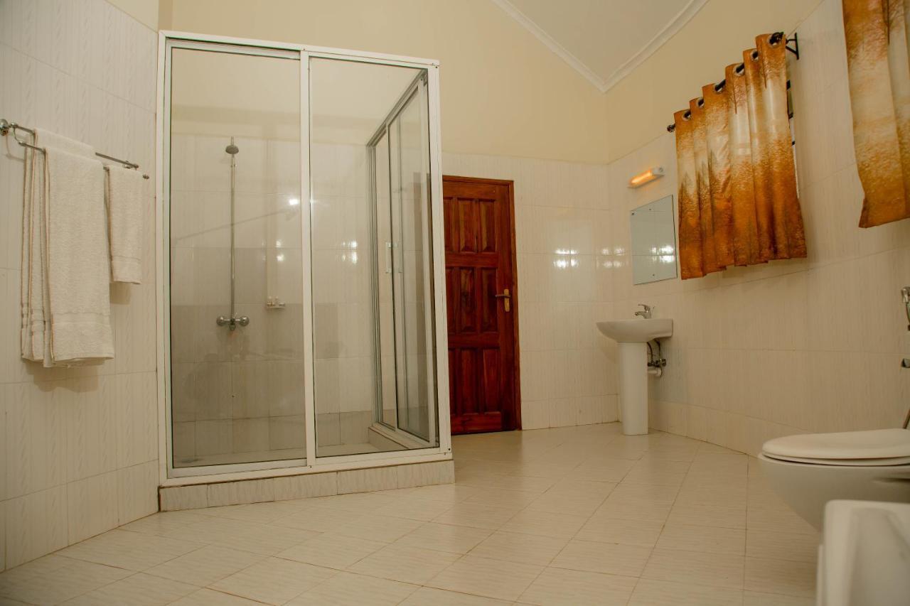A1 Hotel And Resort Аруша Екстериор снимка